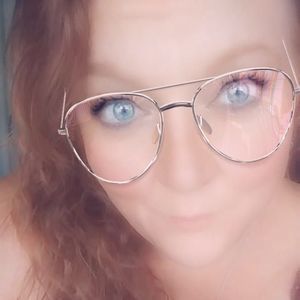 Meet your Posher, Michelle robin